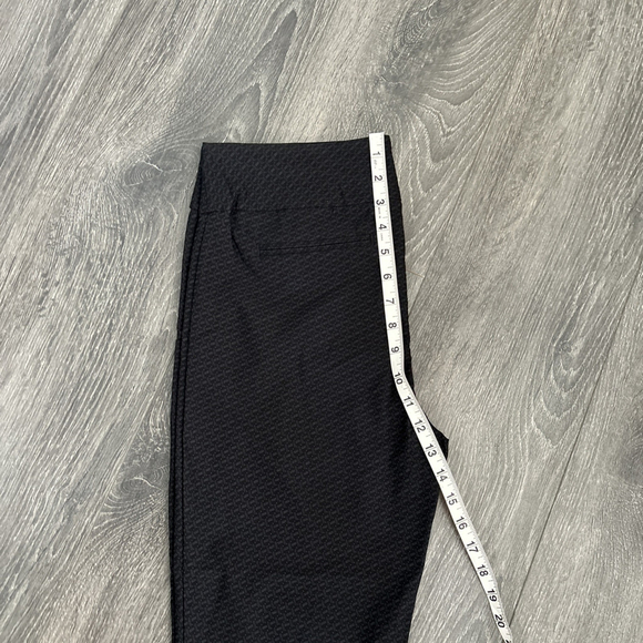 Hilary Radley Size 8 Black Yoga Feel Pull On Dress Pant Straight Leg - Picture 6 of 8
